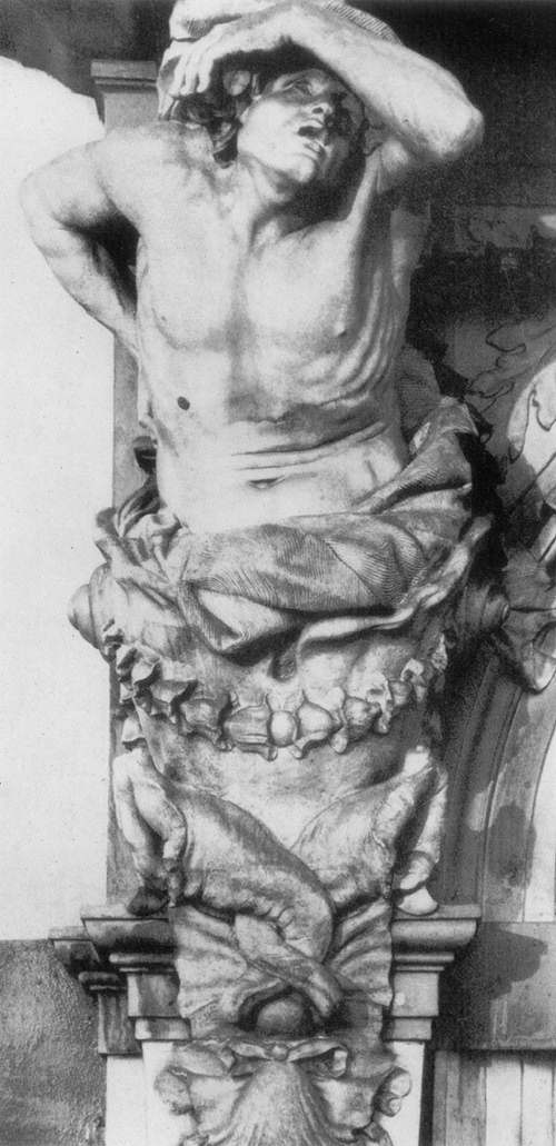 Atlas from the door of the Hôtel de Ville at Toulon